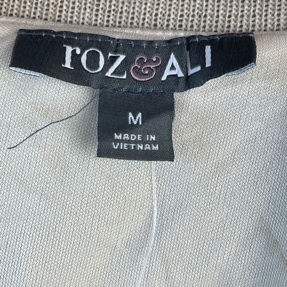 NWT Roz & Ali Womens Black and Tan Long Sleeve Blouse Size M - Picture 8 of 10